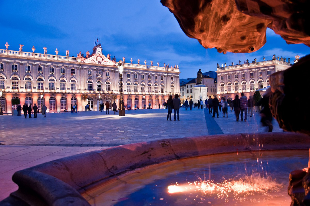 Place-Stanislas-nuit-depuis-la-fontaine-Regine-Datin-pour-_-Flickr_files